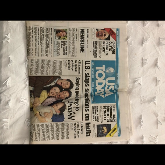 MAKE ME AN OFFER 9/11 and Osama Bin Ladin headlines - Picture 7 of 10